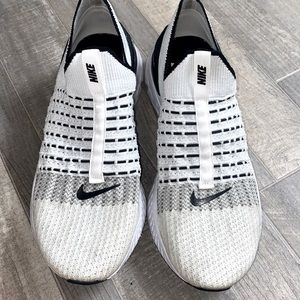Men’s Nike Phantom Run Flyknit Shoes - Size 13